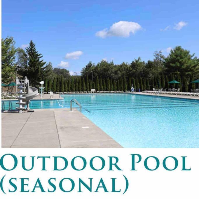Tobyhanna Luxury 4 Bedroom House In Pocono Mountains In Golf Course Near Lake מראה חיצוני תמונה