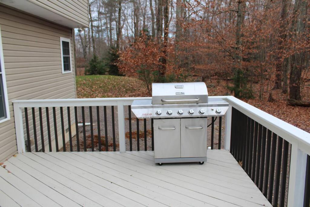Tobyhanna Luxury 4 Bedroom House In Pocono Mountains In Golf Course Near Lake מראה חיצוני תמונה